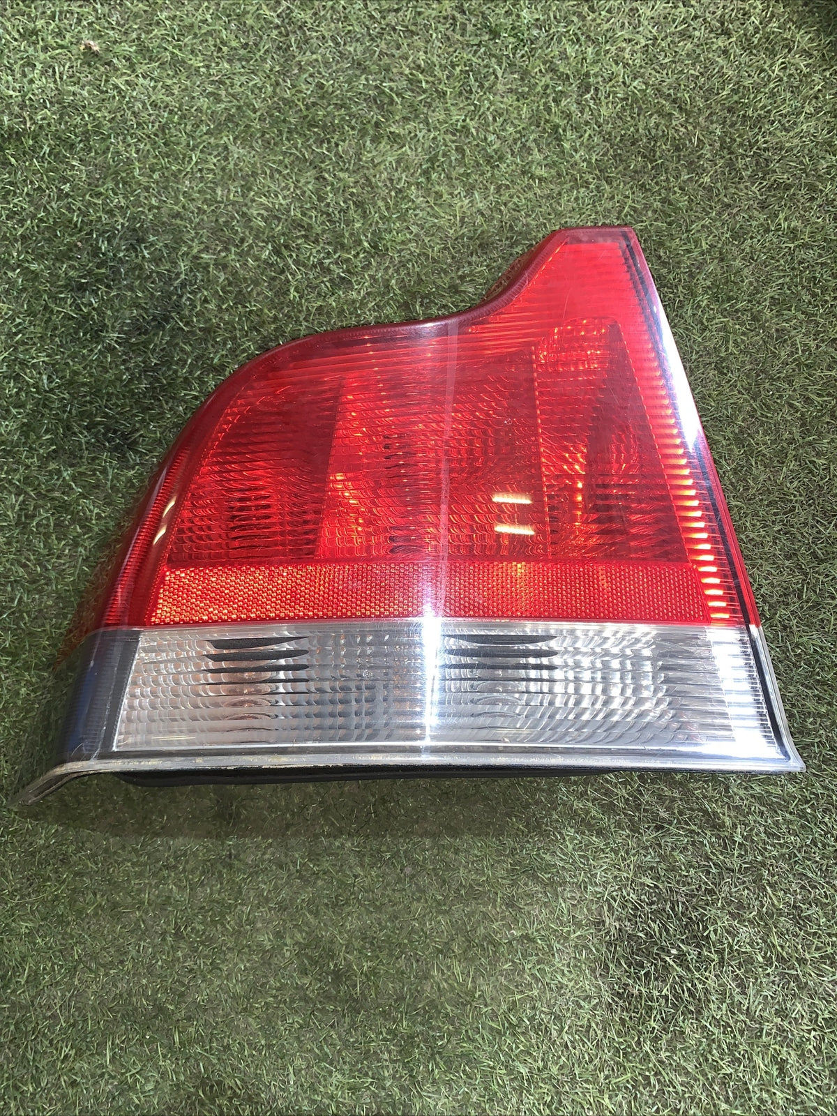 STOP SINISTRO VOLVO S60 1 SERIE 8664079