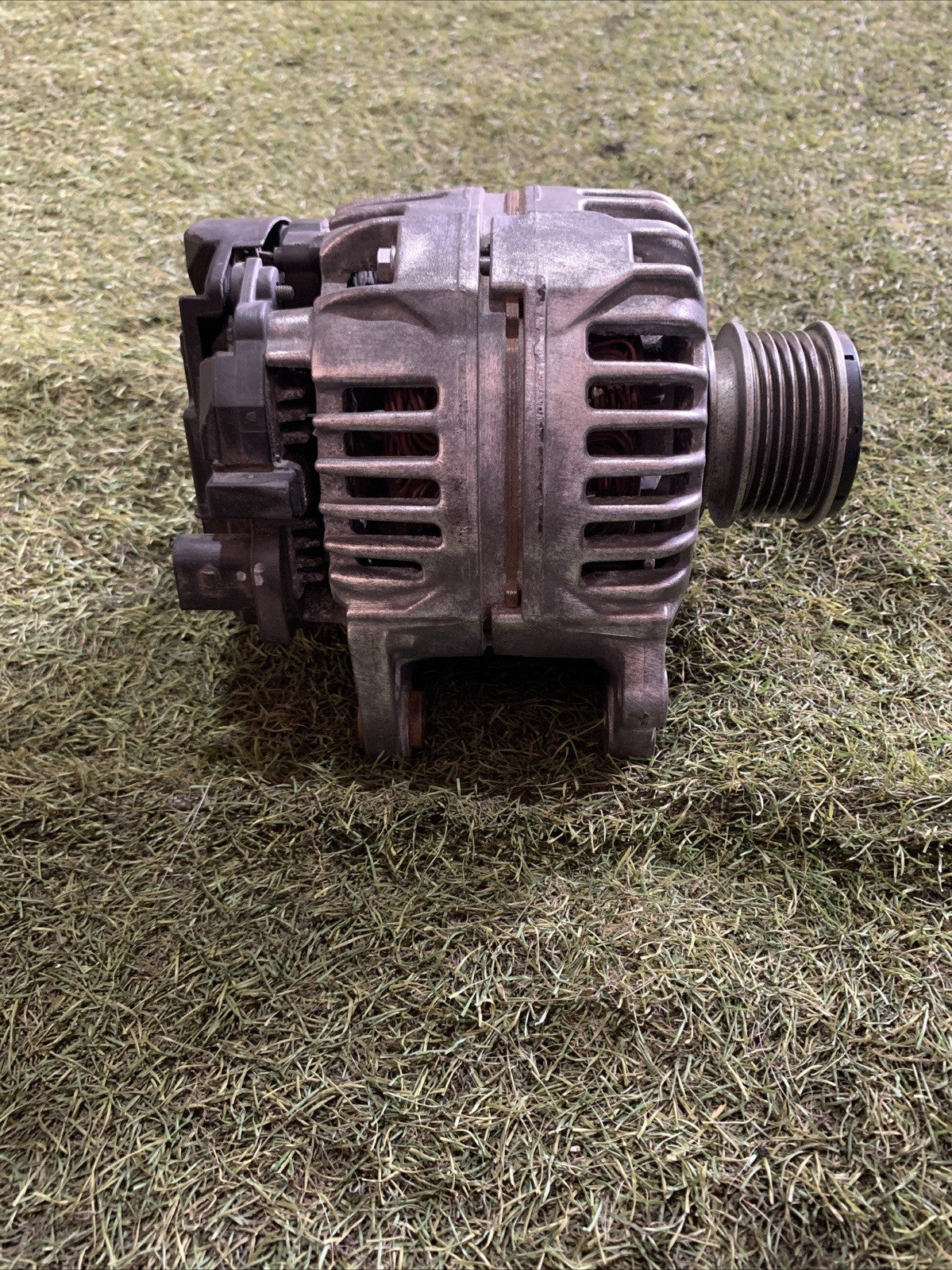 Alternatore Bosch Volkswagen Golf 5 1.9 Diesel 03L903023L