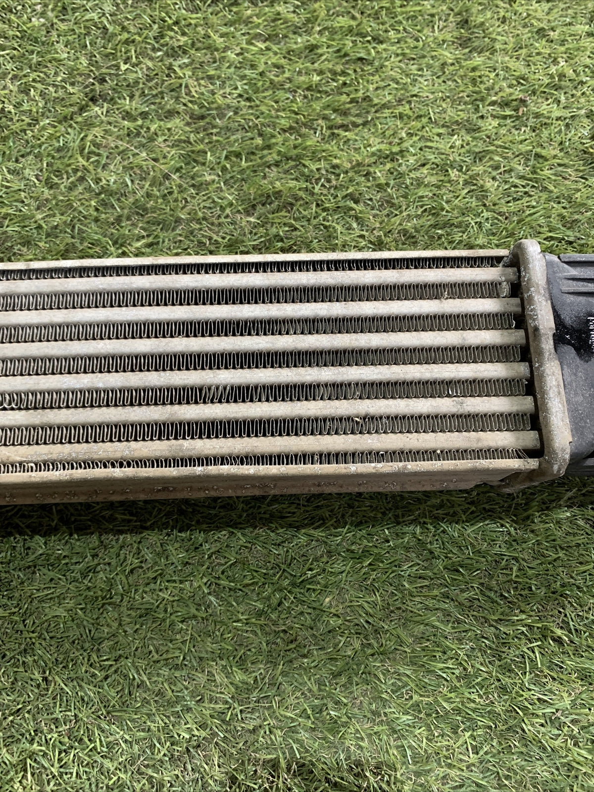RADIATORE INTERCOOLER FIAT GRANDE PUNTO 1.3 MJT D (2005   2011) 866452000 (4)