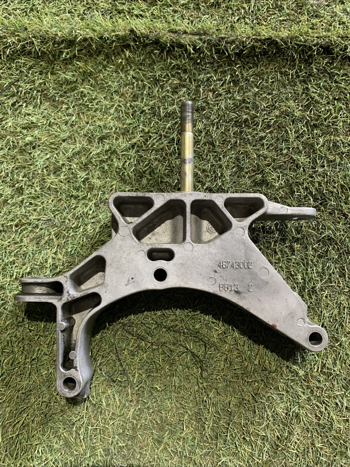 SUPPORTO CAMBIO FIAT PUNTO 188 1.9 JTD 46743002