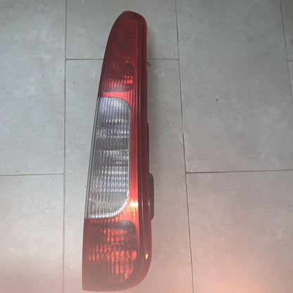 3M51-13A602-AA FANALE STOP POSTERIORE DX FORD FOCUS C-MAX 2SK008723