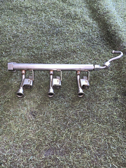 CM5G-9H487-HB TUBO INIEZIONE BENZINA FORD B-MAX 1.0 TURBO BENZINA