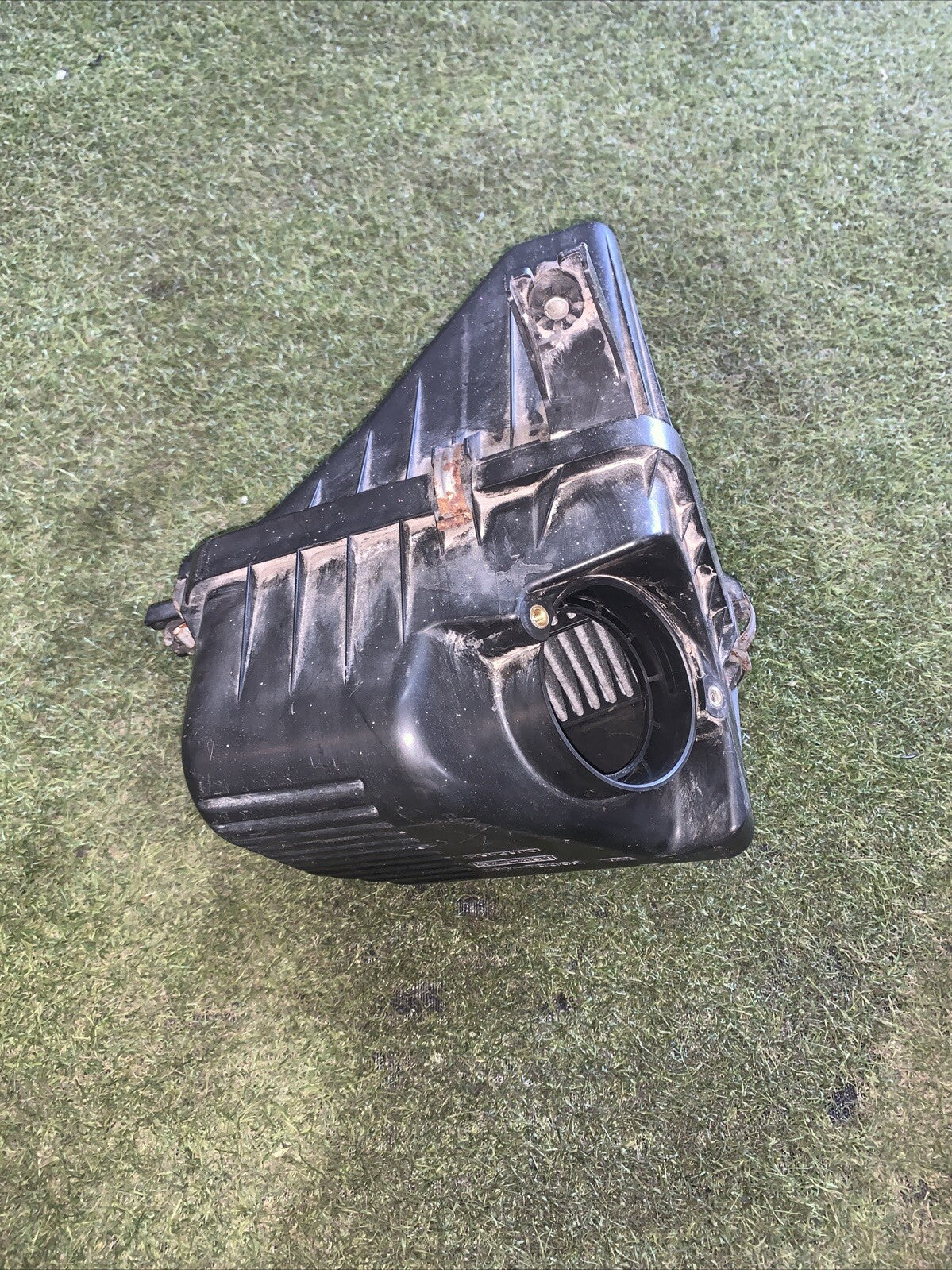 67J-A01 SCATOLA BOX FILTRO ARIA SUZUKI GRAND VITARA 2 SERIE