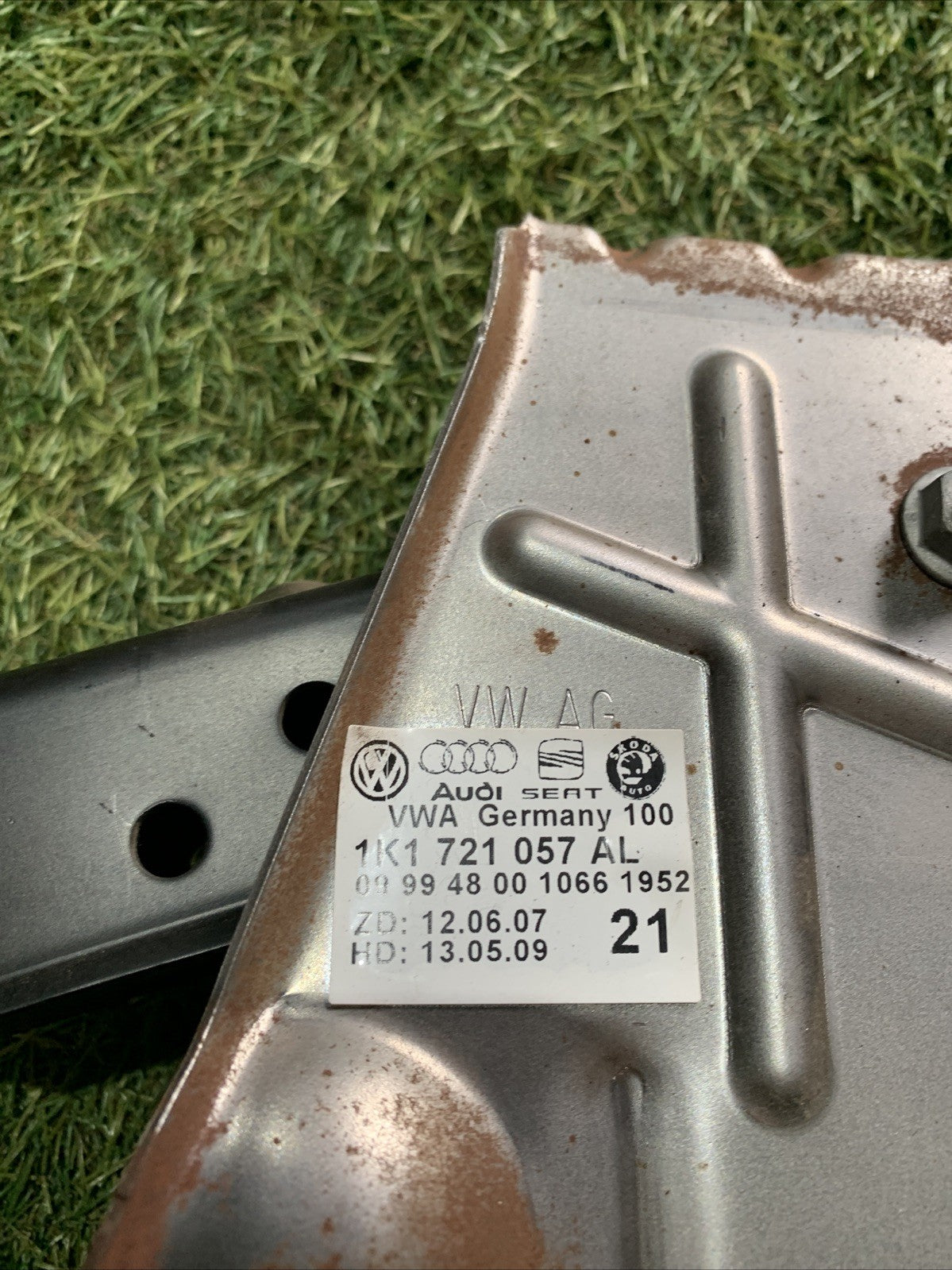 PEDALE FRENO PER VOLKSWAGEN Golf 6 2.0 Diesel Berlina 1K1721057AL