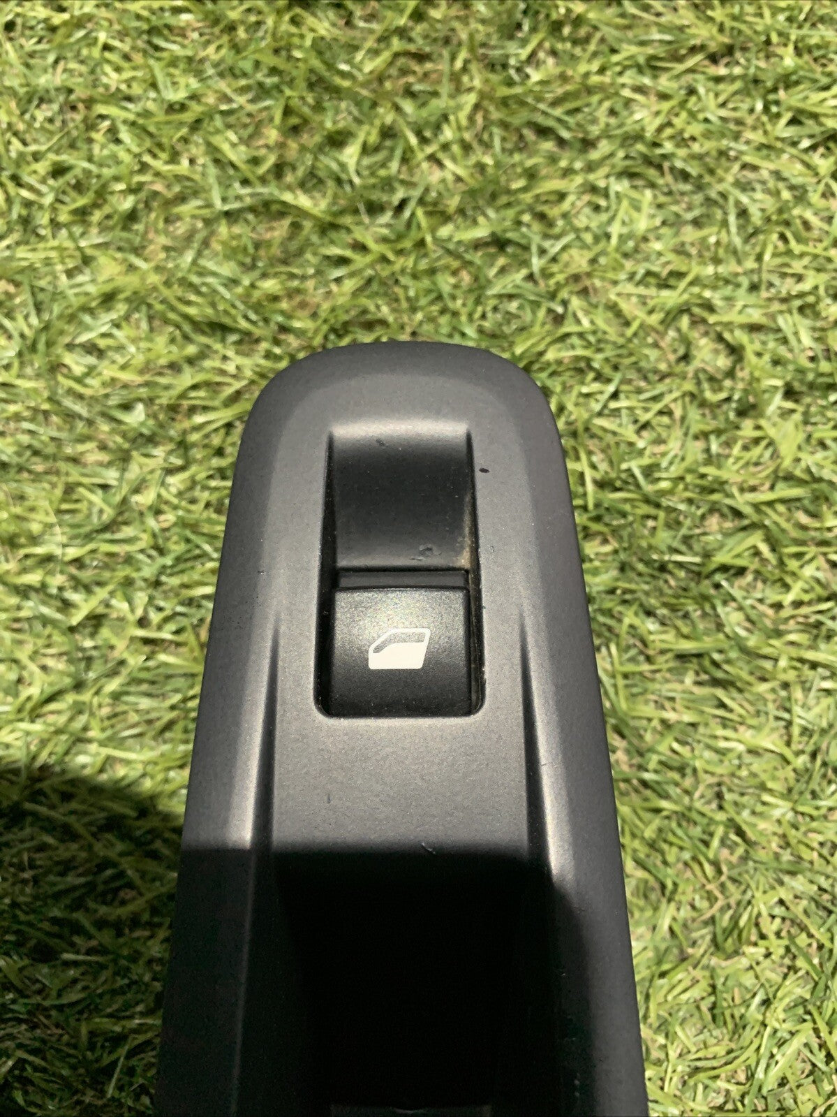 Pulsantiera Alzavetro Posteriore Sinistra Peugeot 308 2016 96762292ZD