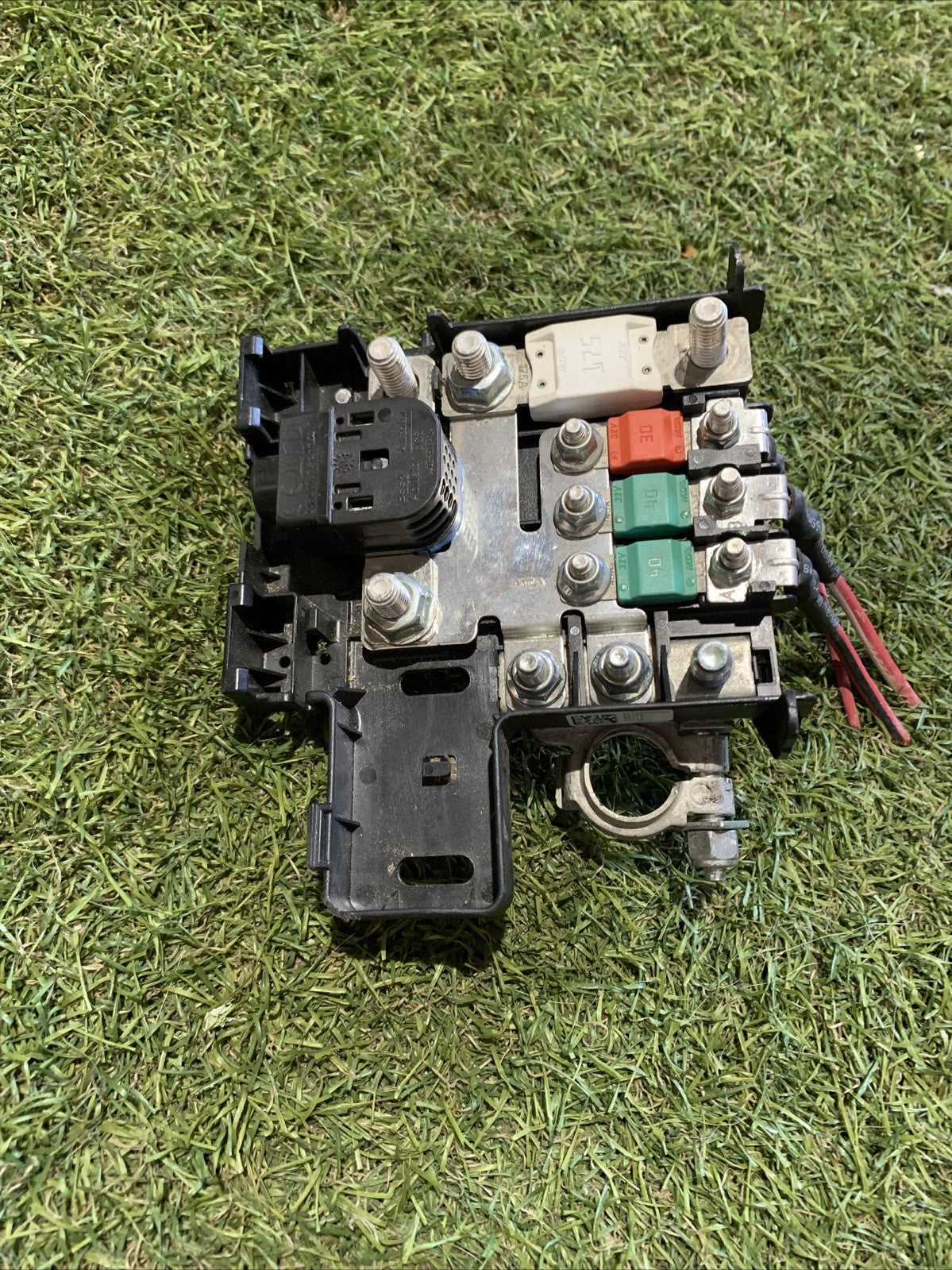 Terminale Batteria Maserati Levante 0670020290