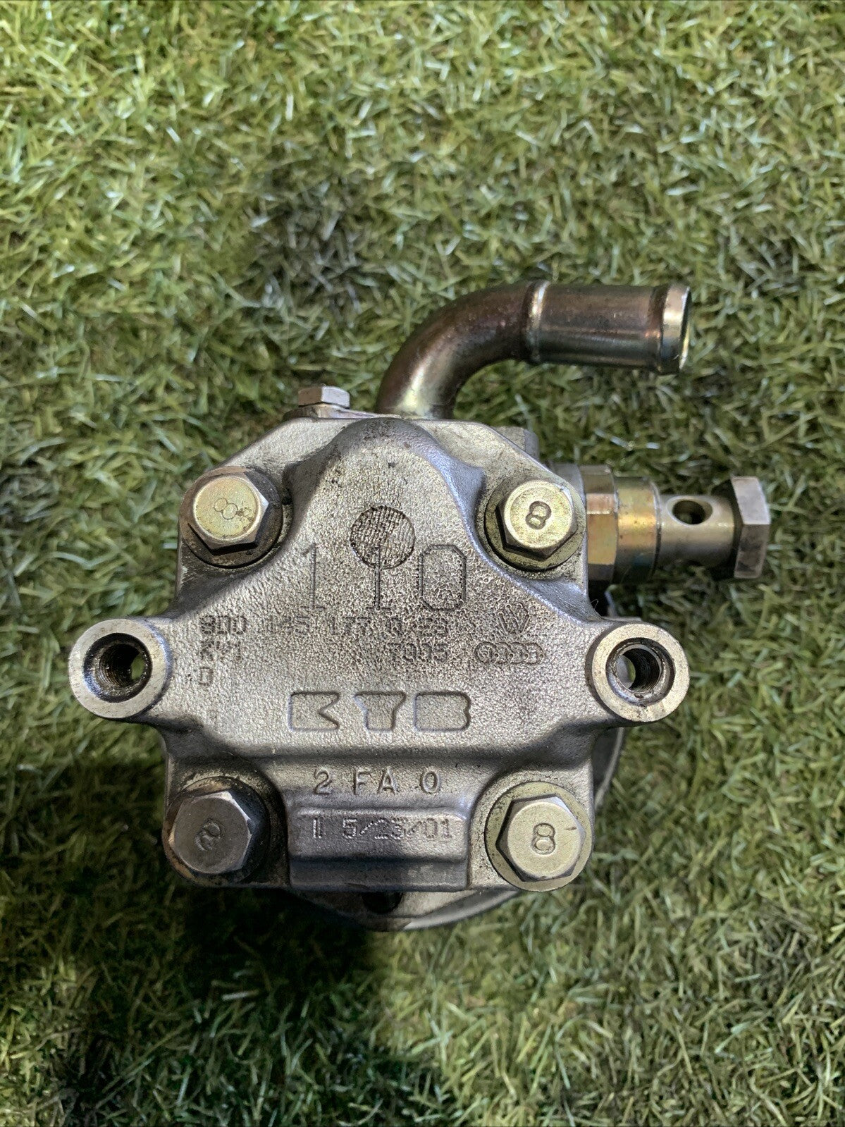 Pompa Servosterzo Volkswagen Passat/ Audi A4 2002 1.9 Diesel 8D0145177