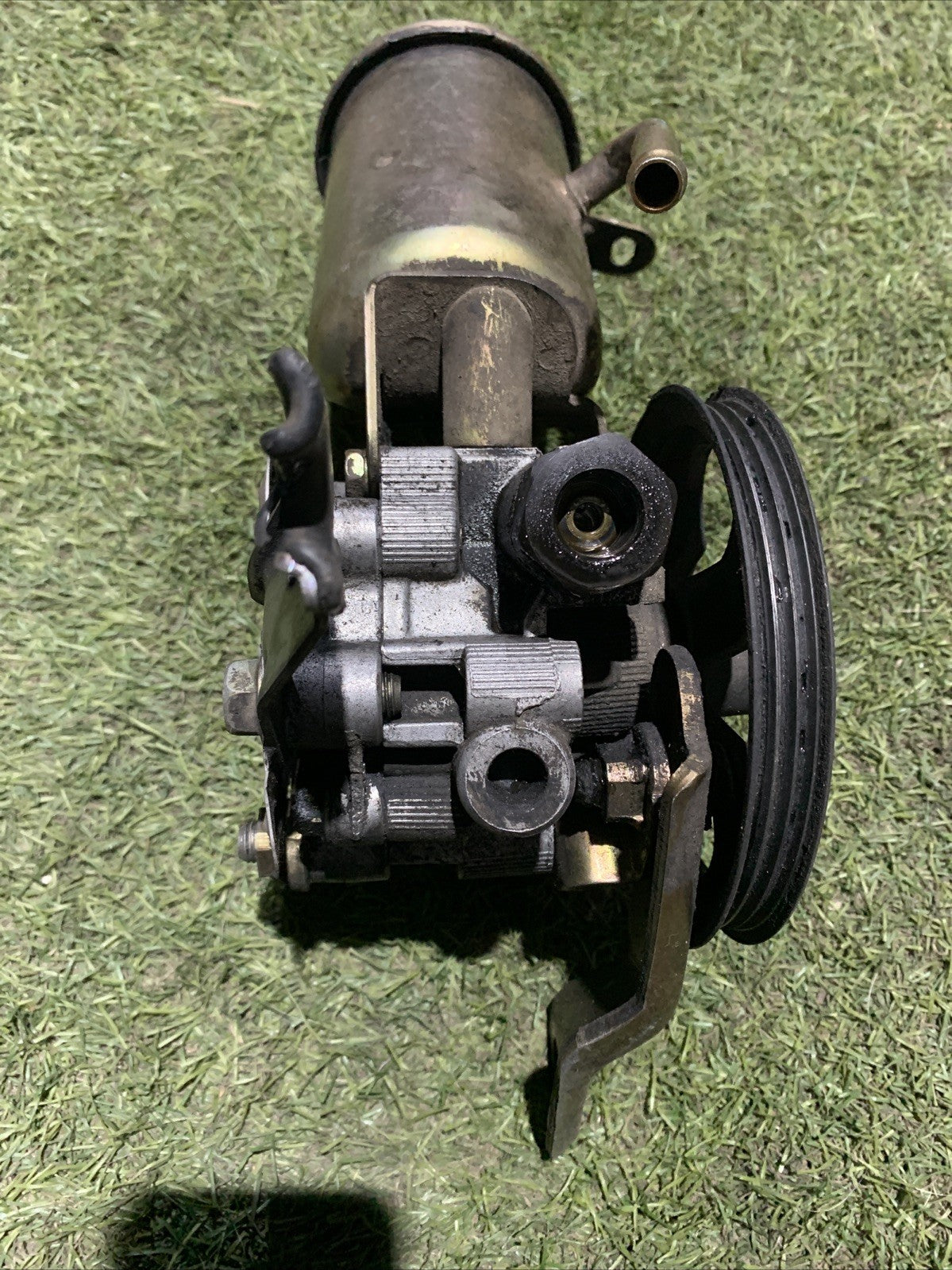 Pompa idroguida toyota yaris 1400 d4d 75 cavalli 1999/2006 (2)