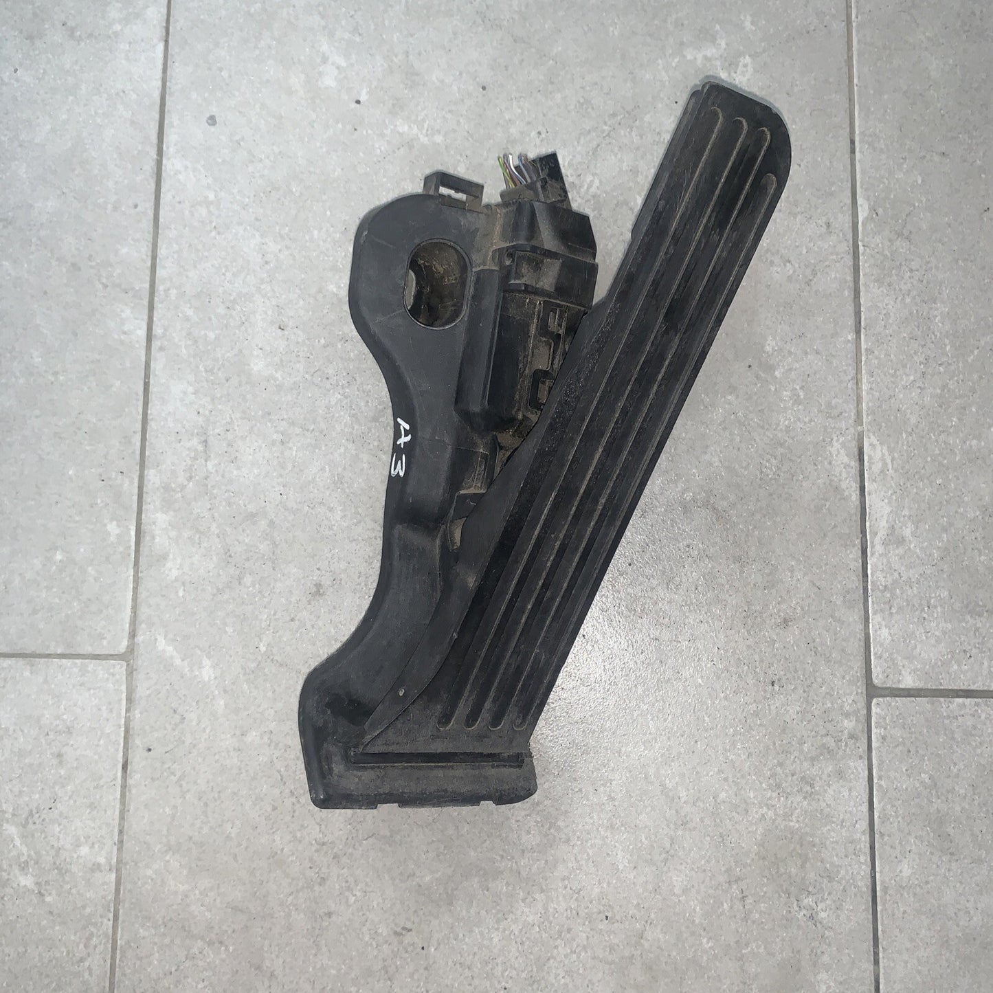 Pedale acceleratore potenziometro Audi A3 dal 2003 al 2012 cod 1K1723503L