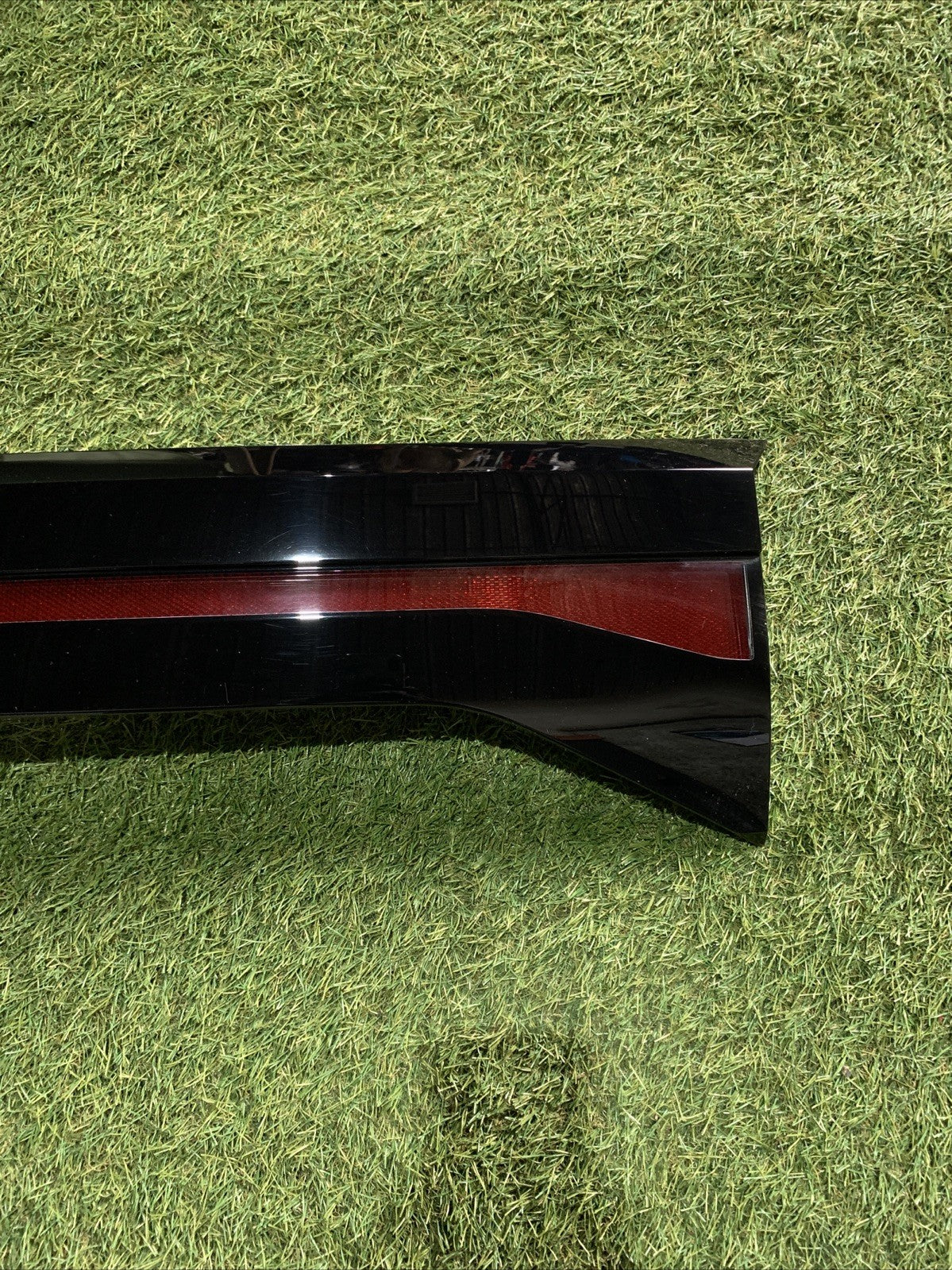 FANALE STOP CENTRALE PORTELLONE POSTERIORE  VOLKSWAGEN T-CROSS 2022 2GM827577J