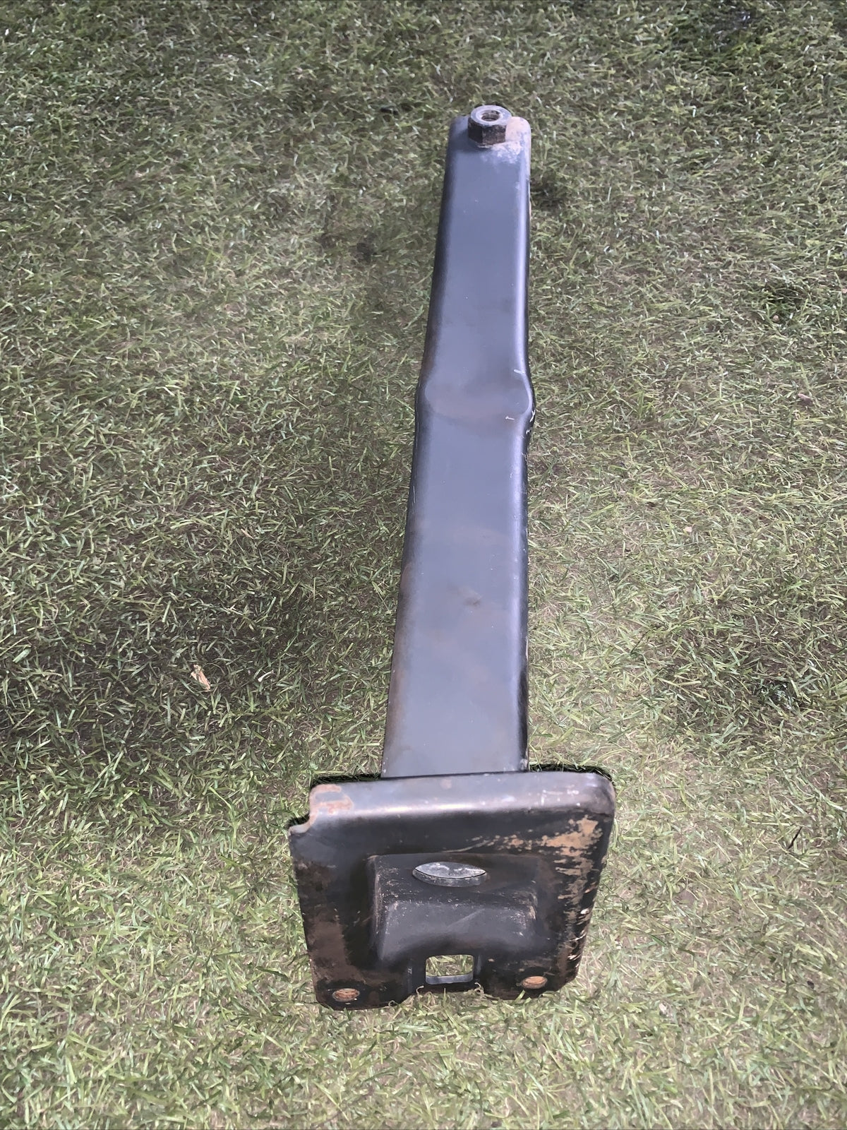 rinforzo traversa piantone anteriore destro Peugeot 207 1.2 B originale 54409403