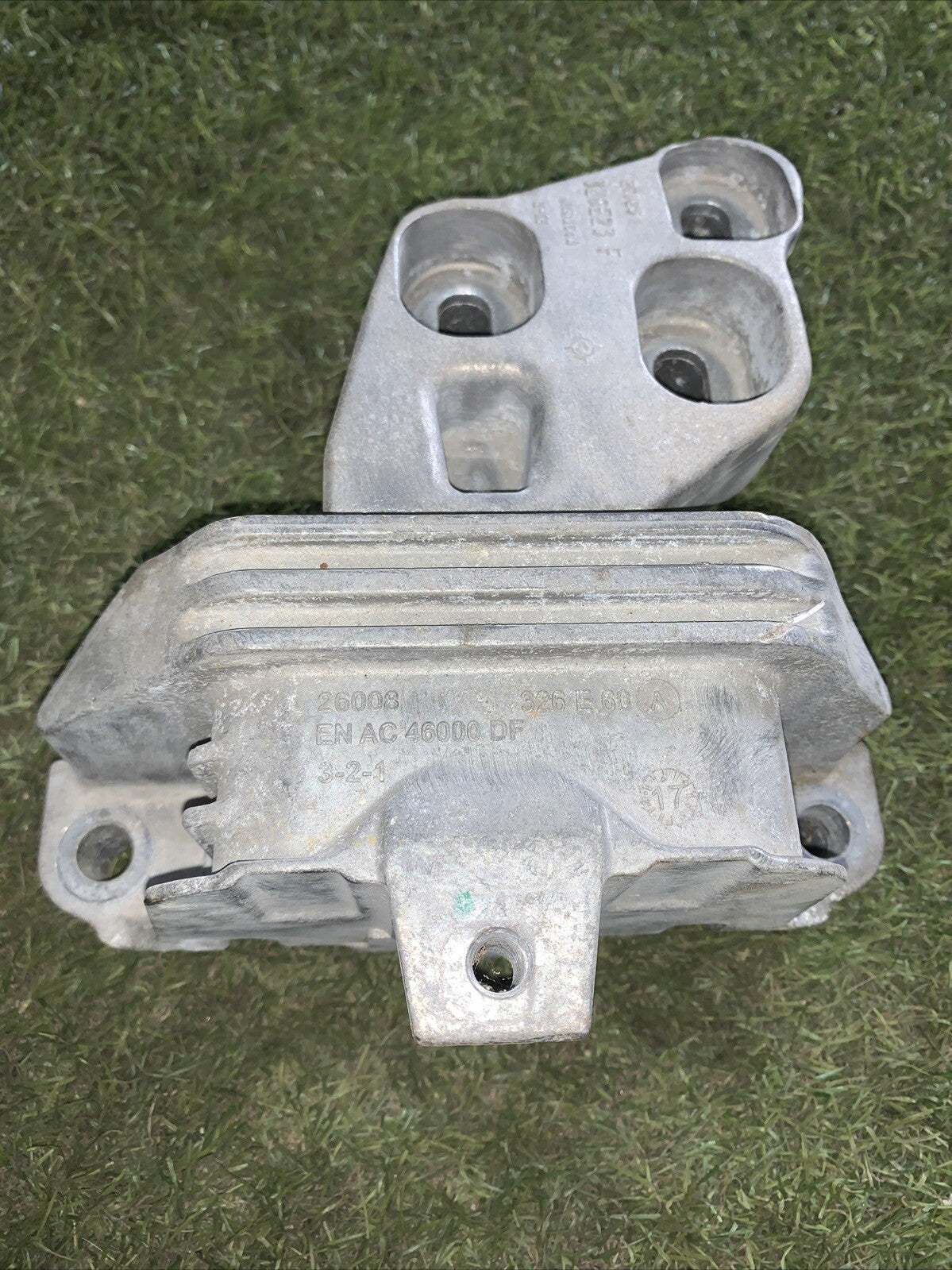 SUPPORTO MOTORE MERCEDES Classe A Serie (W176) 326E23F 326E60A