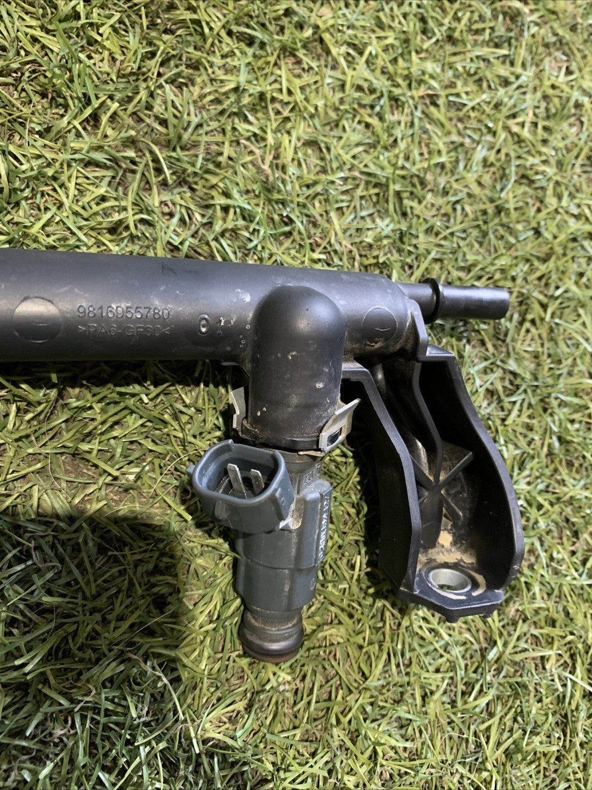 Flauto Iniettori Peugeot 208 2017 1.2 Benzina 9816955780 HM01