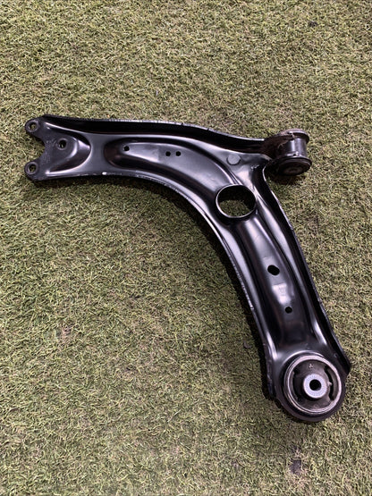 BRACCIO OSCILLANTE ANTERIORE DESTRO DX VOLKSWAGEN TIGUAN 3Q0407152E (20) 1.6