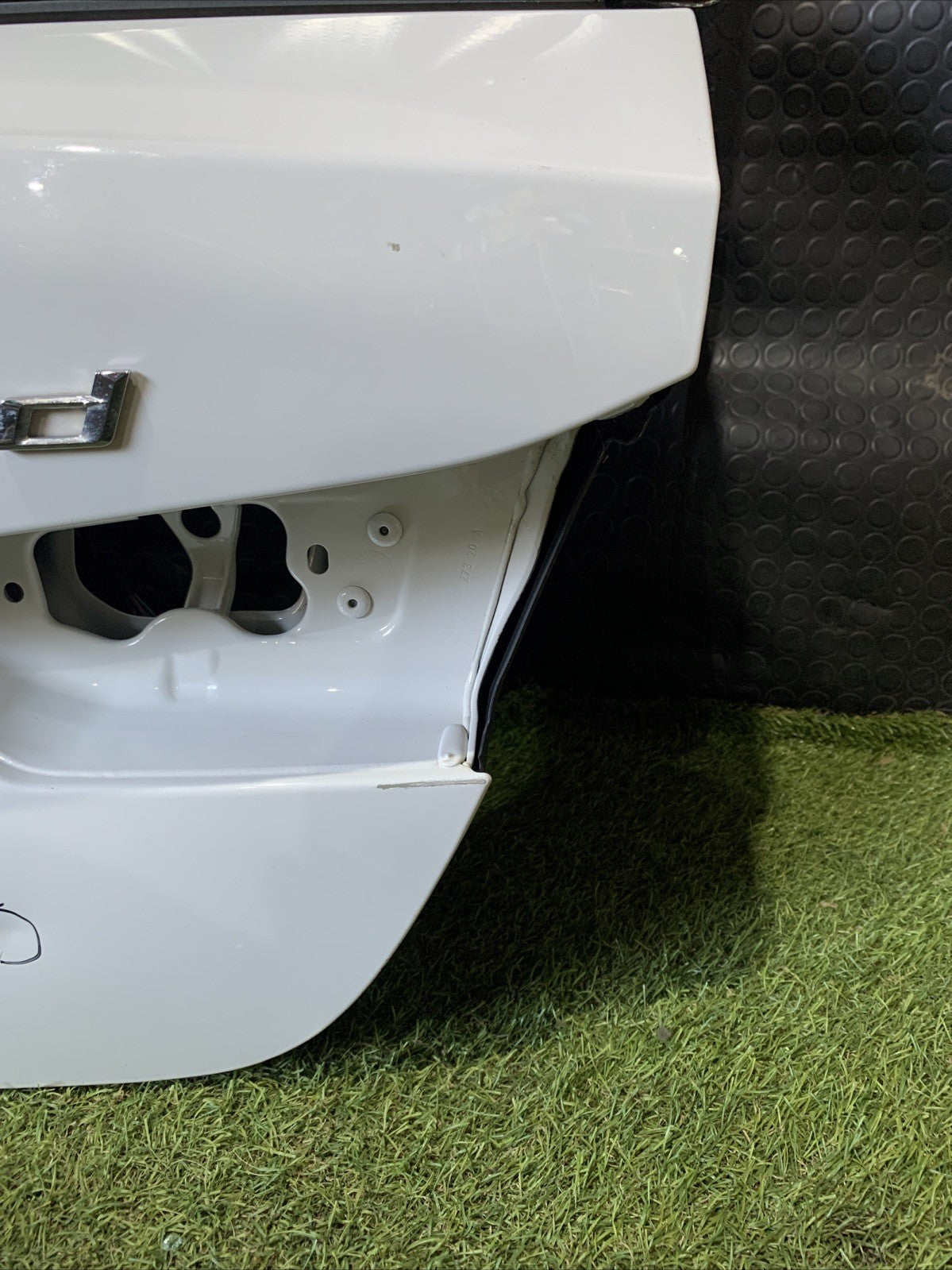 Portellone Bagagliaio Cofano Baule Posteriore BMW Serie 1 F40 5P 2019 BIANCO