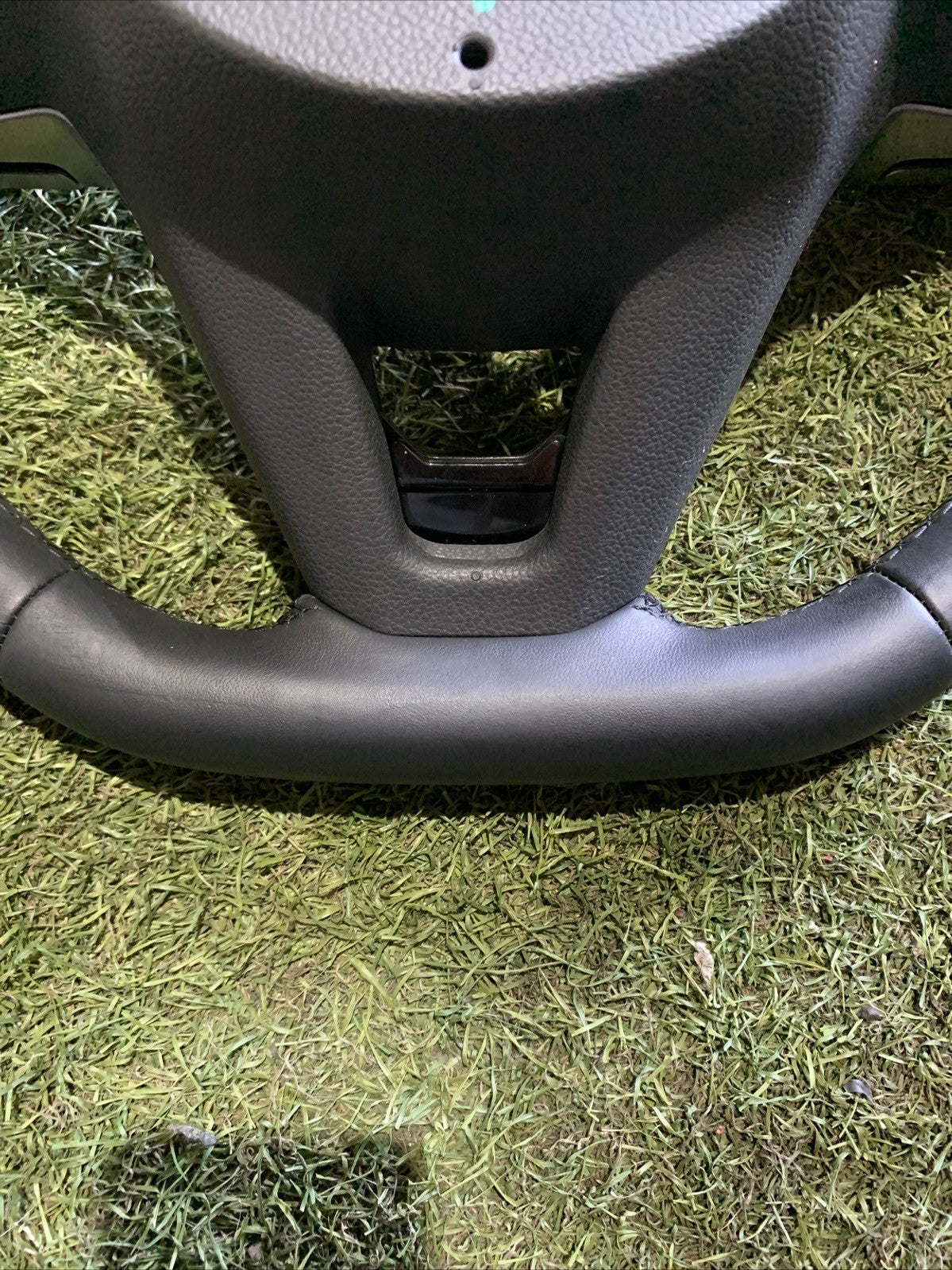 Volante In Pelle Con Comandi Al Volante Volkswagen Polo 2023 R Line 2G0419089