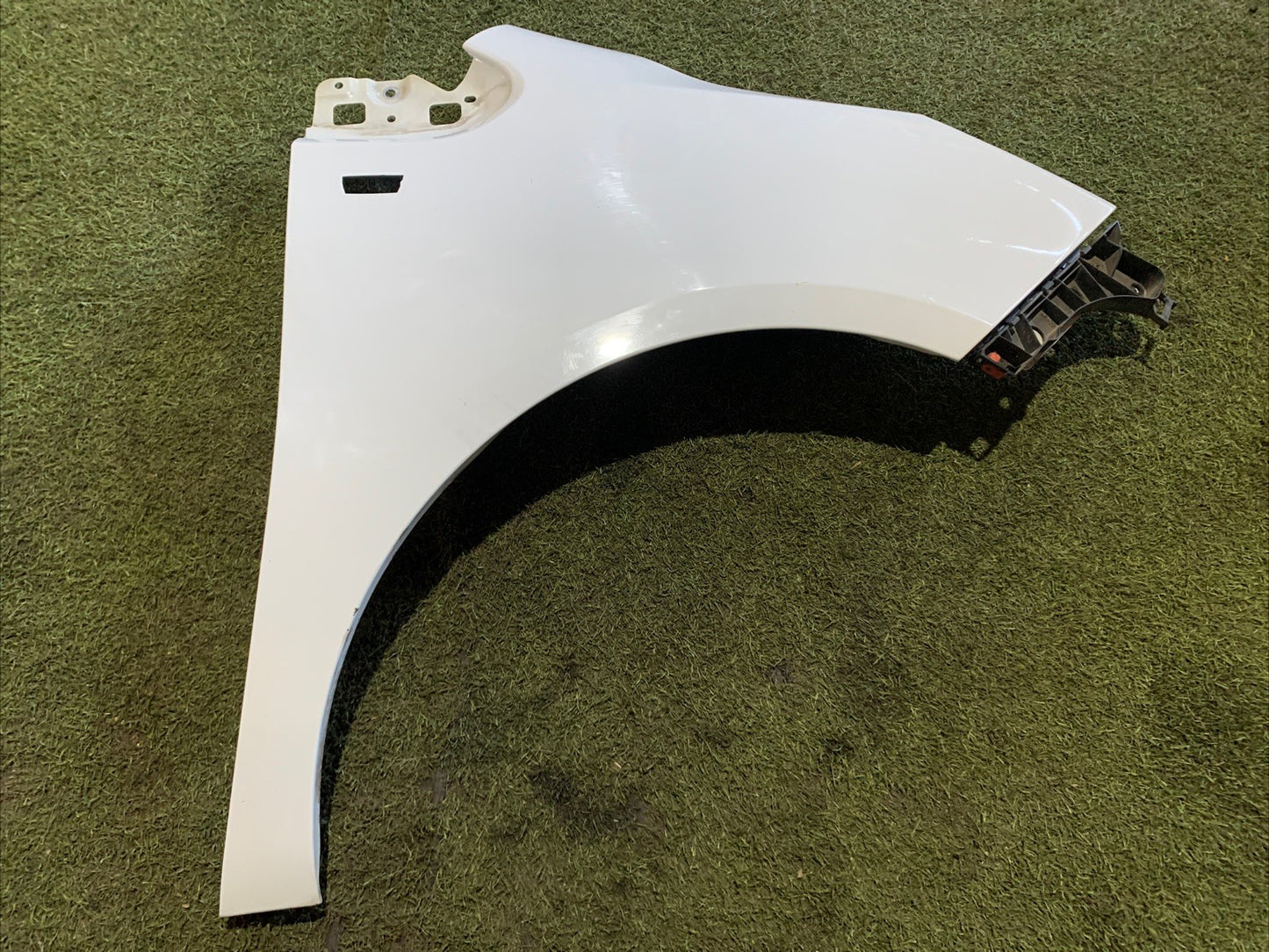 Parafango anteriore destro opel meriva 2010