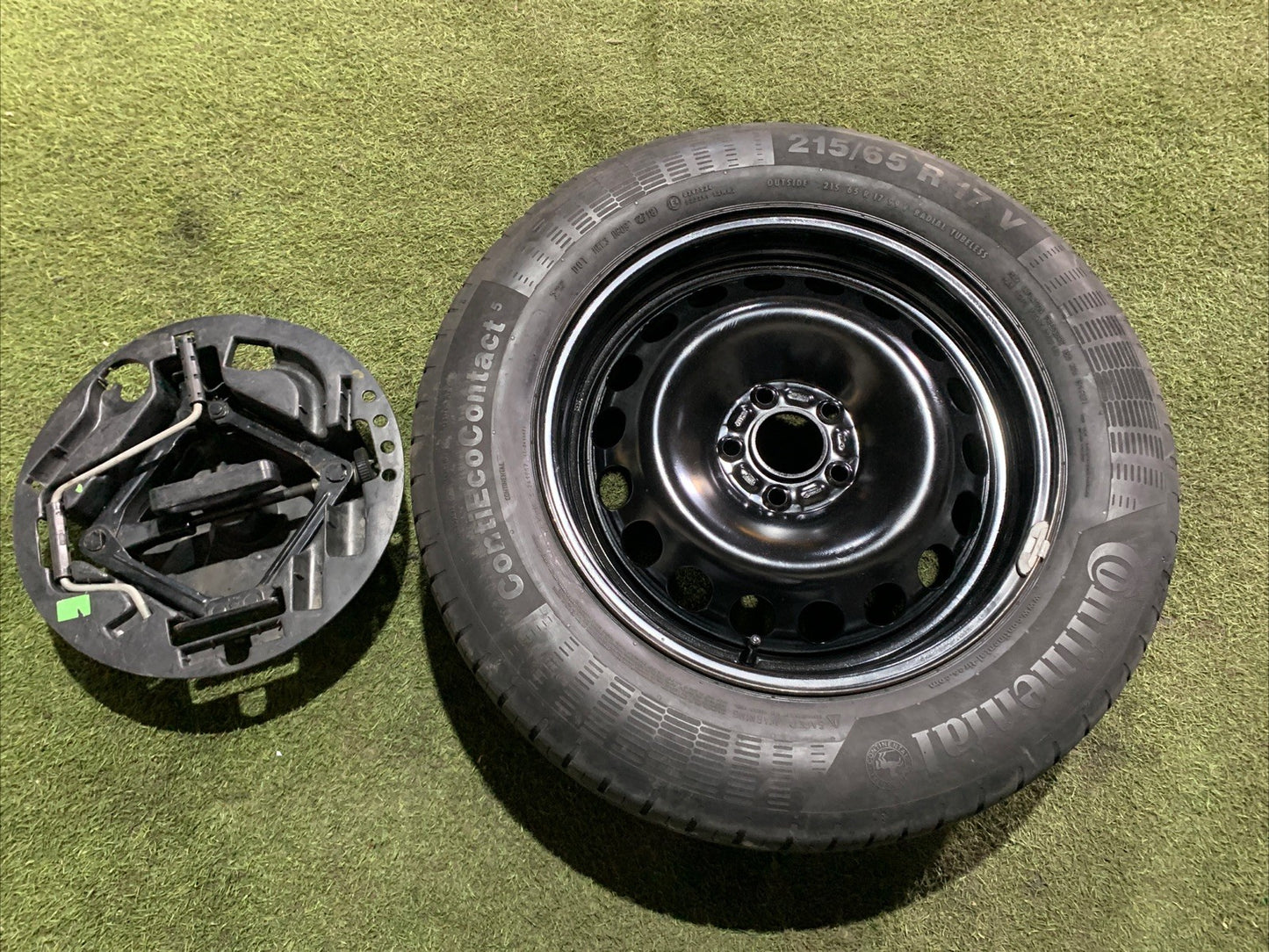 Kit Ruota Di Scorta Ford Kuga 2020 215/65R17 8V41-BB