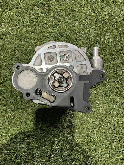 Pompa A Vuoto Audi A3 8P 2010 2.0 Diesel 03L145100