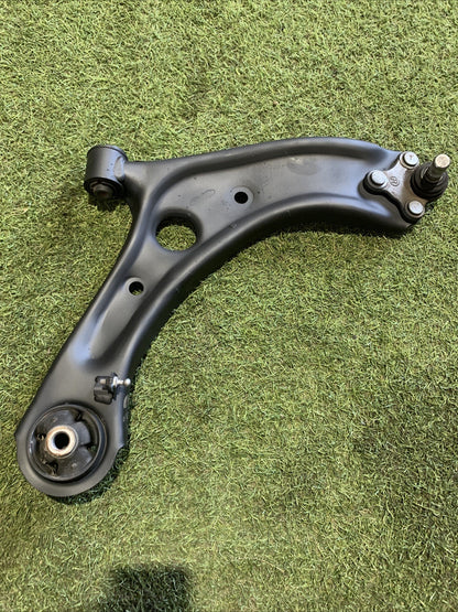 Braccio Oscillante Anteriore Destro Kia Sportage 2018 1.7 Diesel 54501F1000 (2)