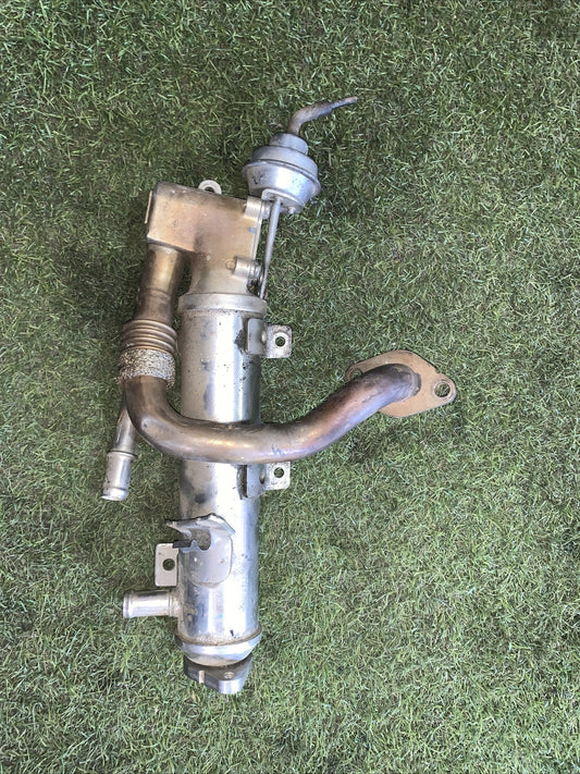 Radiatore Scambiatore EGR AUDI A4 8K 2.0 TDI 03L131512AH 2007 2013