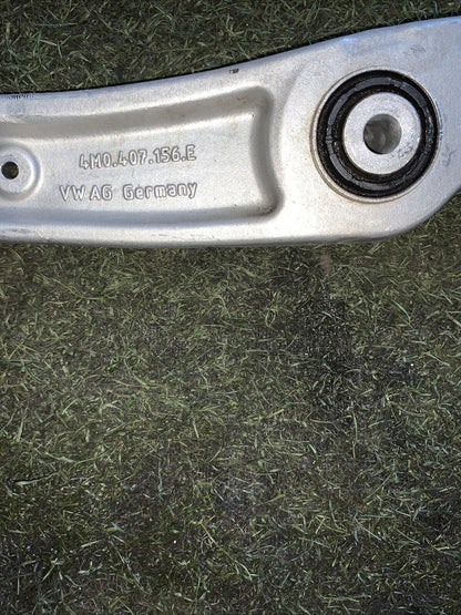 4M0407156E BRACCIO OSCILLANTE ANTERIORE INFERIORE DESTRO AUDI Q8 2020