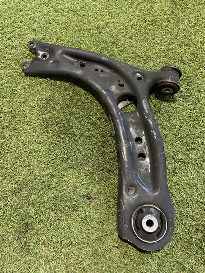 Braccio Oscillante Anteriore Sinistro Volkswagen T-Roc 2023 1.0 Benzina 