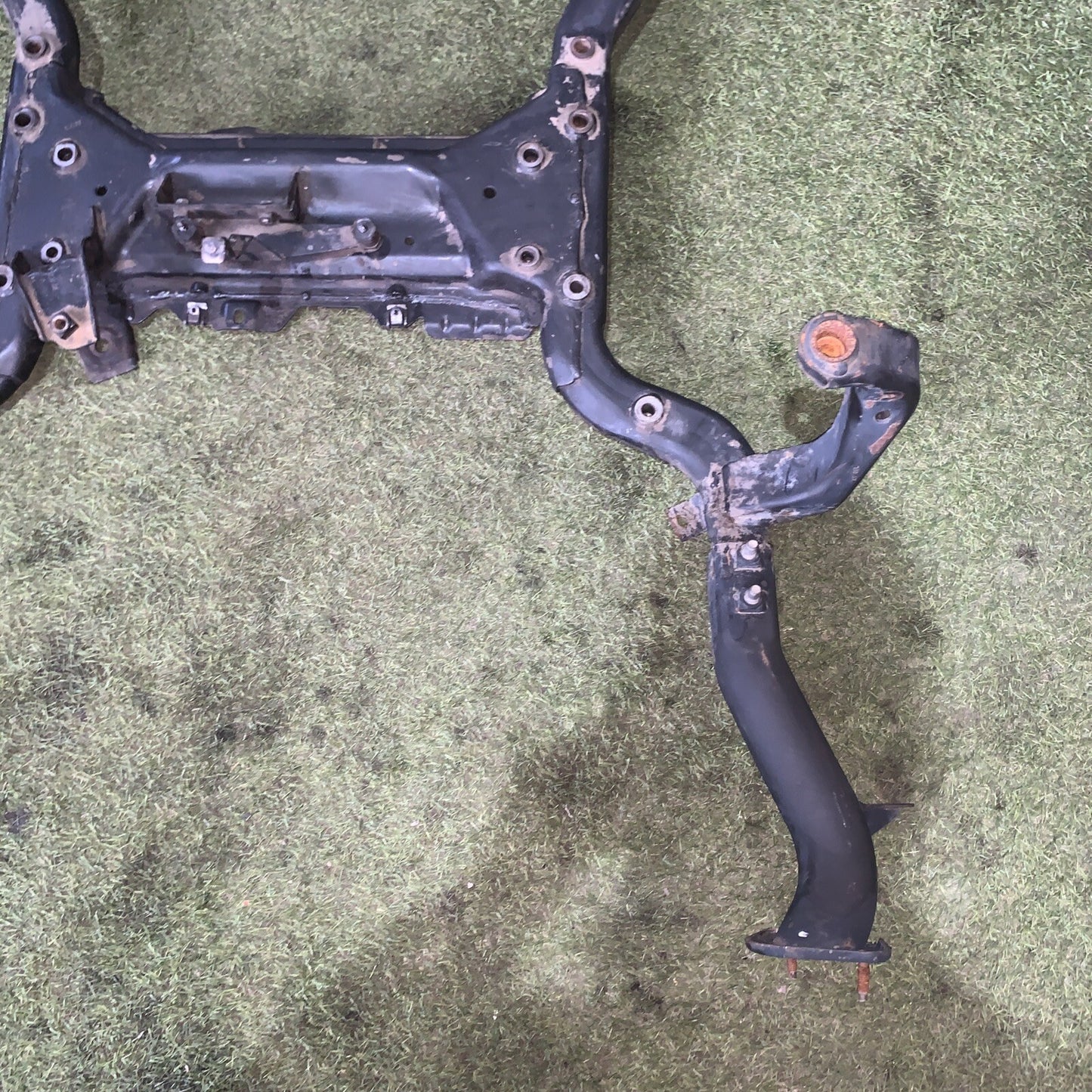 CULLA MOTORE ASSALE ANTERIORE MINI ONE R50 D 1.4 D (2005)