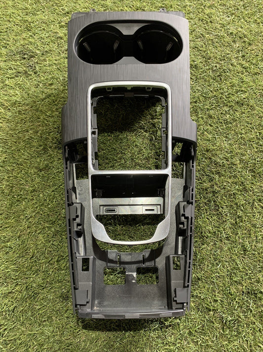 COVER PLASTICA LEVA MARCE PER AUDI A3 Serie (8V1) 8V1864261G (12>18)