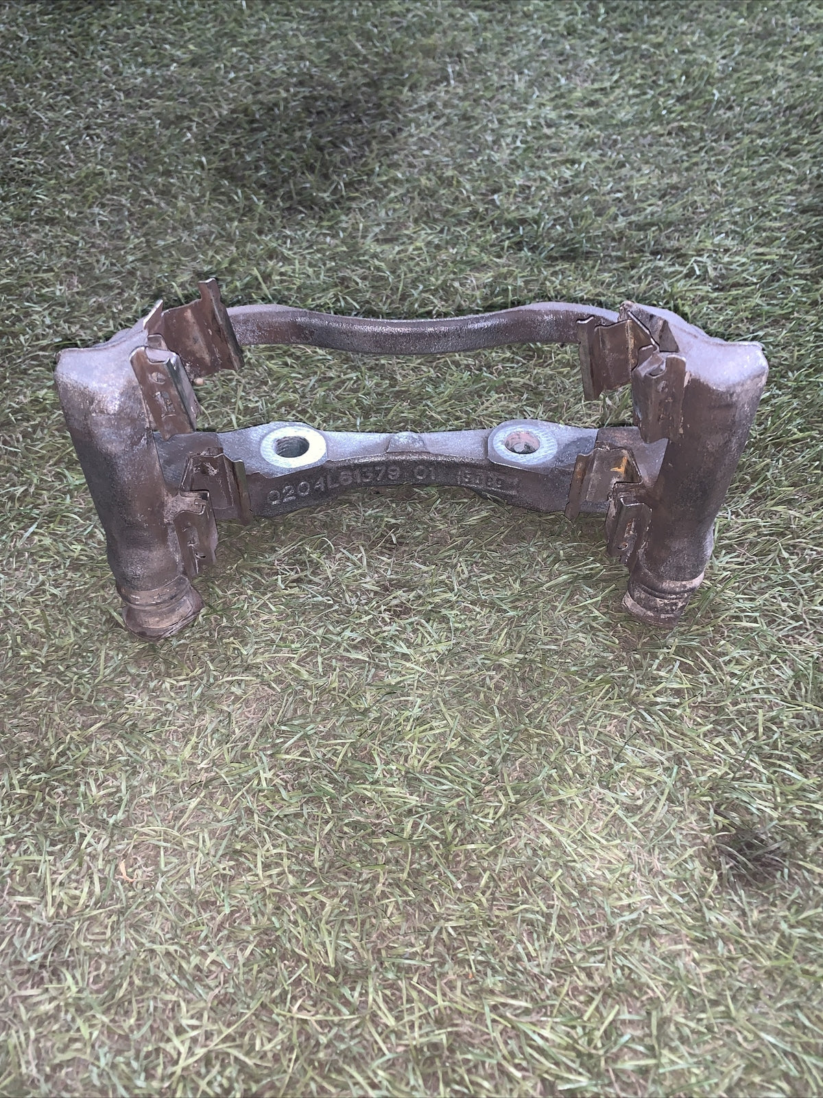 Porta Pinza Anteriore Sinistro Peugeot 208 2012 0204L6137901