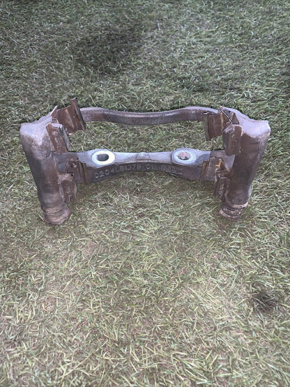 Porta Pinza Anteriore Sinistro Peugeot 208 2012 0204L6137901