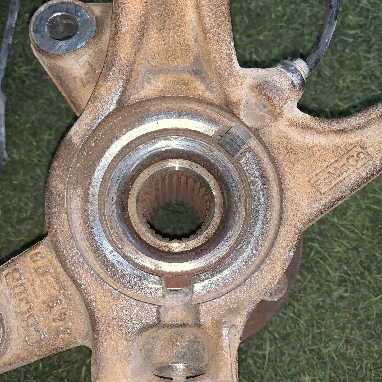 Mozzo Montante Fuesello Anteriore Destro Ford Fiesta 1.4 Diesel 8V51-3K170AF