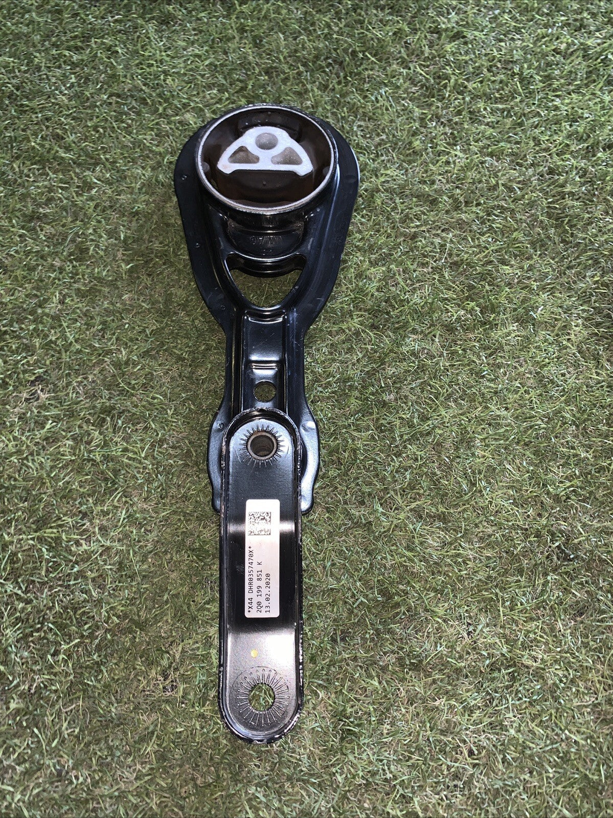 Supporto motore Vw T-cross Seat Arona 1.0 (2020) cod.2Q0199851K