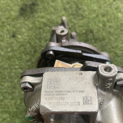 8591886 8587539 BMW Bi-Turbo compressore B47 2.0 Diesel 190 CV G20