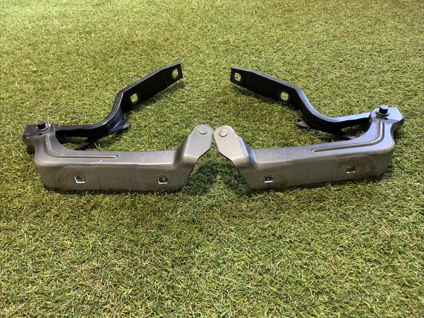 Cerniere Cofano Anteriore Maserati Levante Dx E Sx