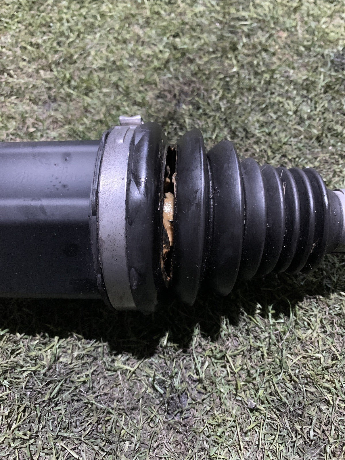 Semiasse Anteriore Destro Maserati Levante 670035142 (2)