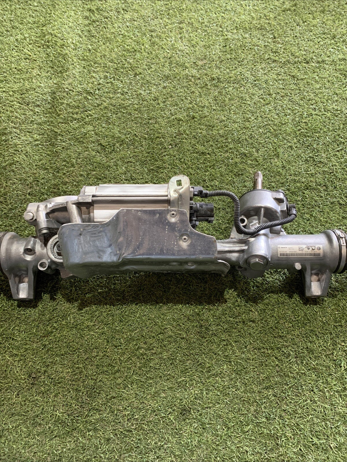 Scatola sterzo Alfa Romeo Giulietta anno 2019 originale Codice 00505476660 (2)