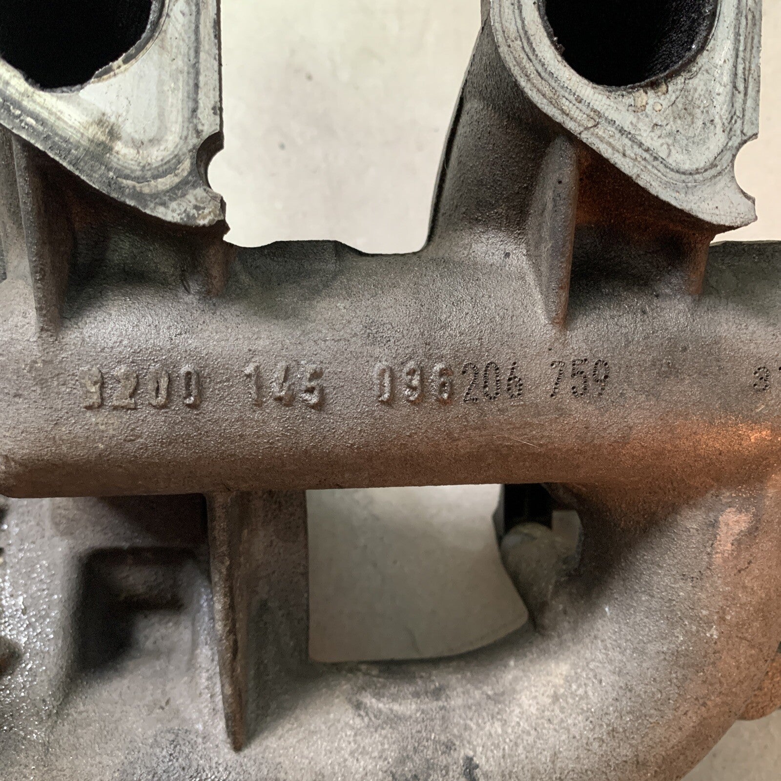 8200145096 collettore aspirazione per RENAULT MEGANE II 1.9 DCI 2003