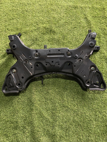 62401-A6400 CULLA MOTORE ASSALE ANTERIORE KIA CEE'D CEED SW 1.6 CRDI (2012\2018)