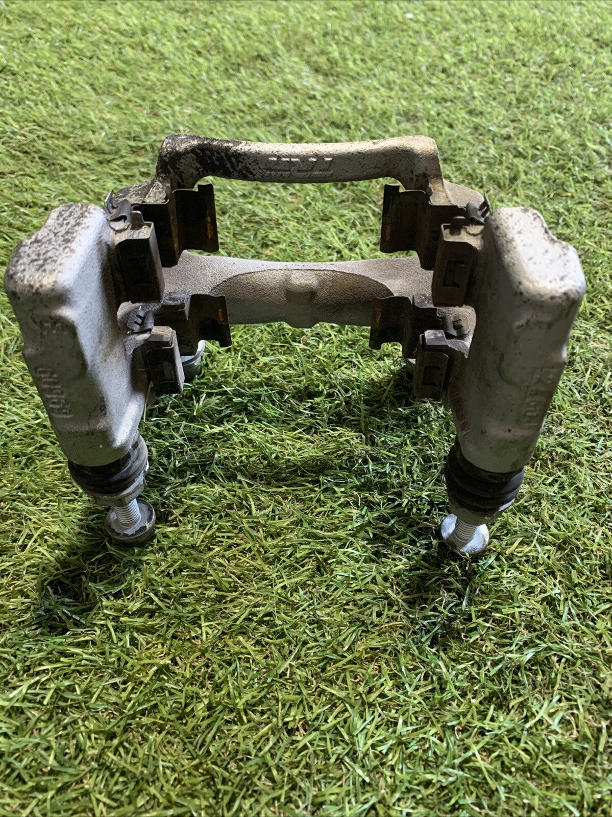 Porta Pinza Freno Posteriore Destra Peugeot 208 2022 1643574680