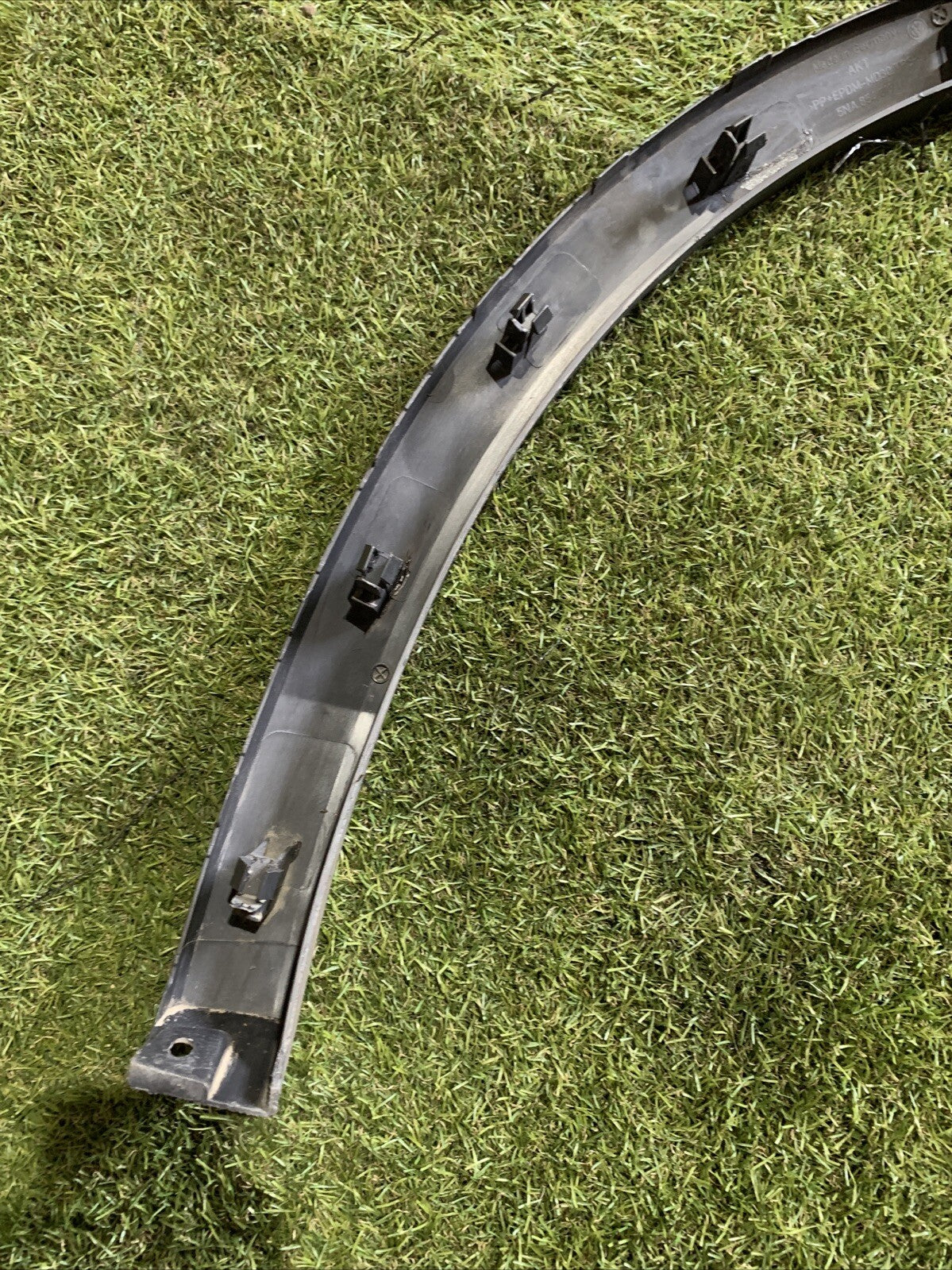 MODANATURA PARAFANGO POSTERIORE SINISTRO VOLKSWAGEN TIGUAN 2016-2024 5NA854819K