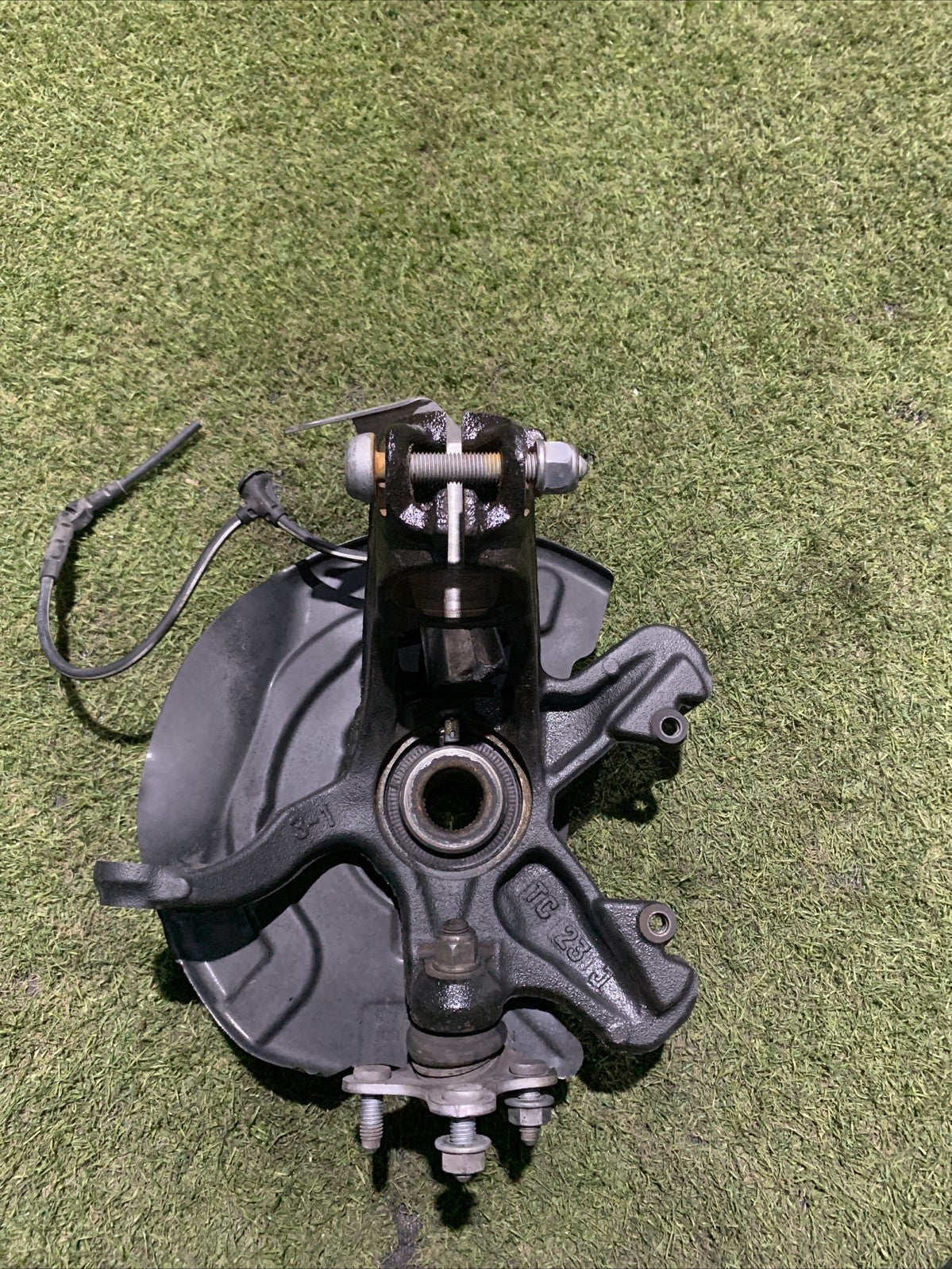 Mozzo Montante Fusello Anteriore Sinistro Audi A1 2019 1.0 Benzina 2Q0407255AF