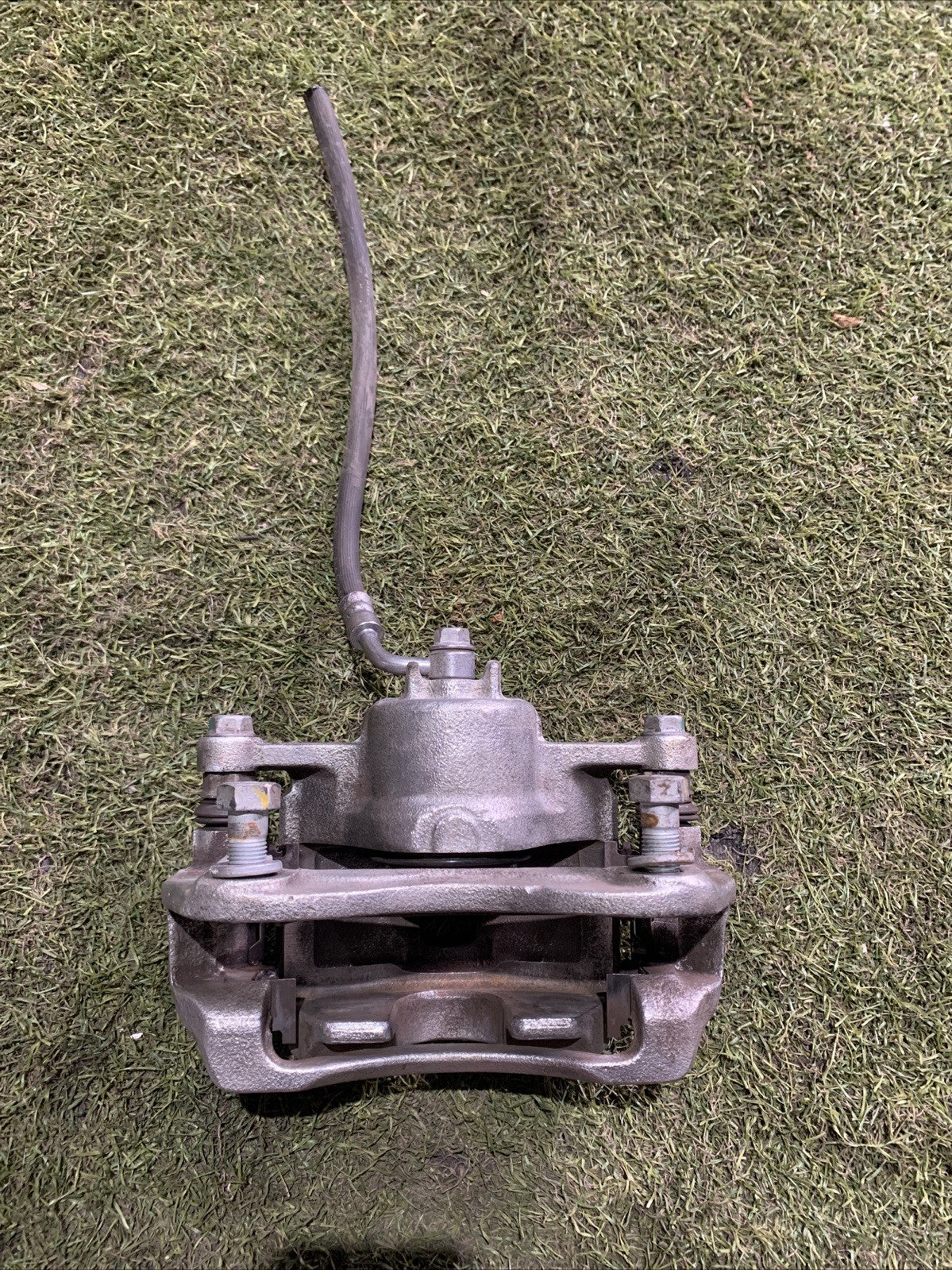 Pinza Freno Anteriore Sinistra Hyundai I10 2017-2019 1.0 Benzina 58110B9750