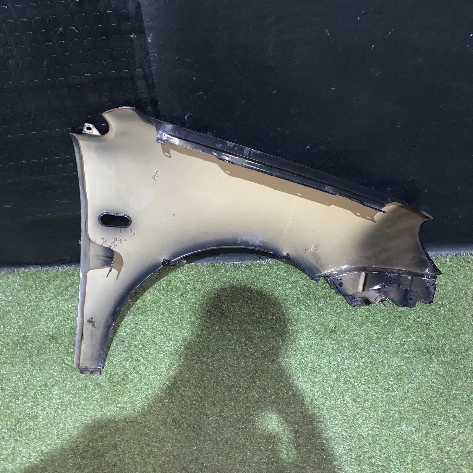 parafango anteriore dx vw polo 2004