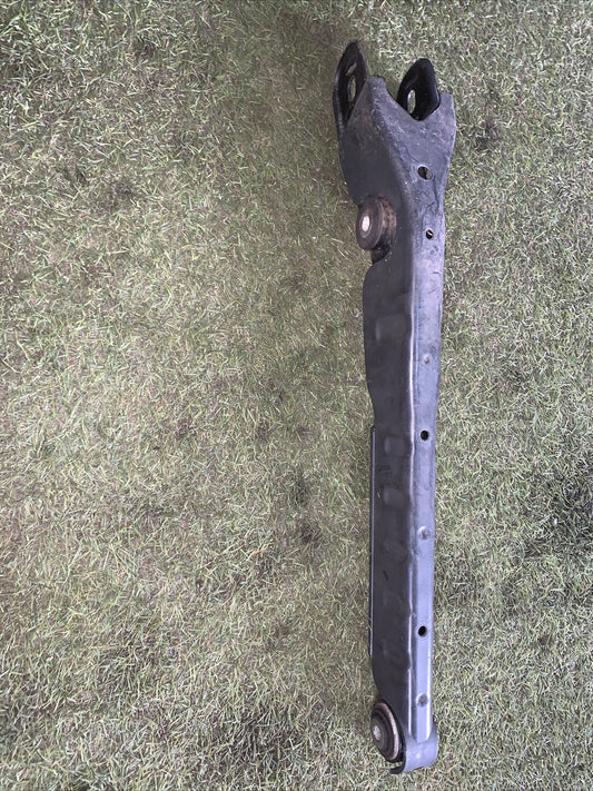 Braccio Inferiore Posteriore Sinistro Alfa Romeo Giulietta 00505219290