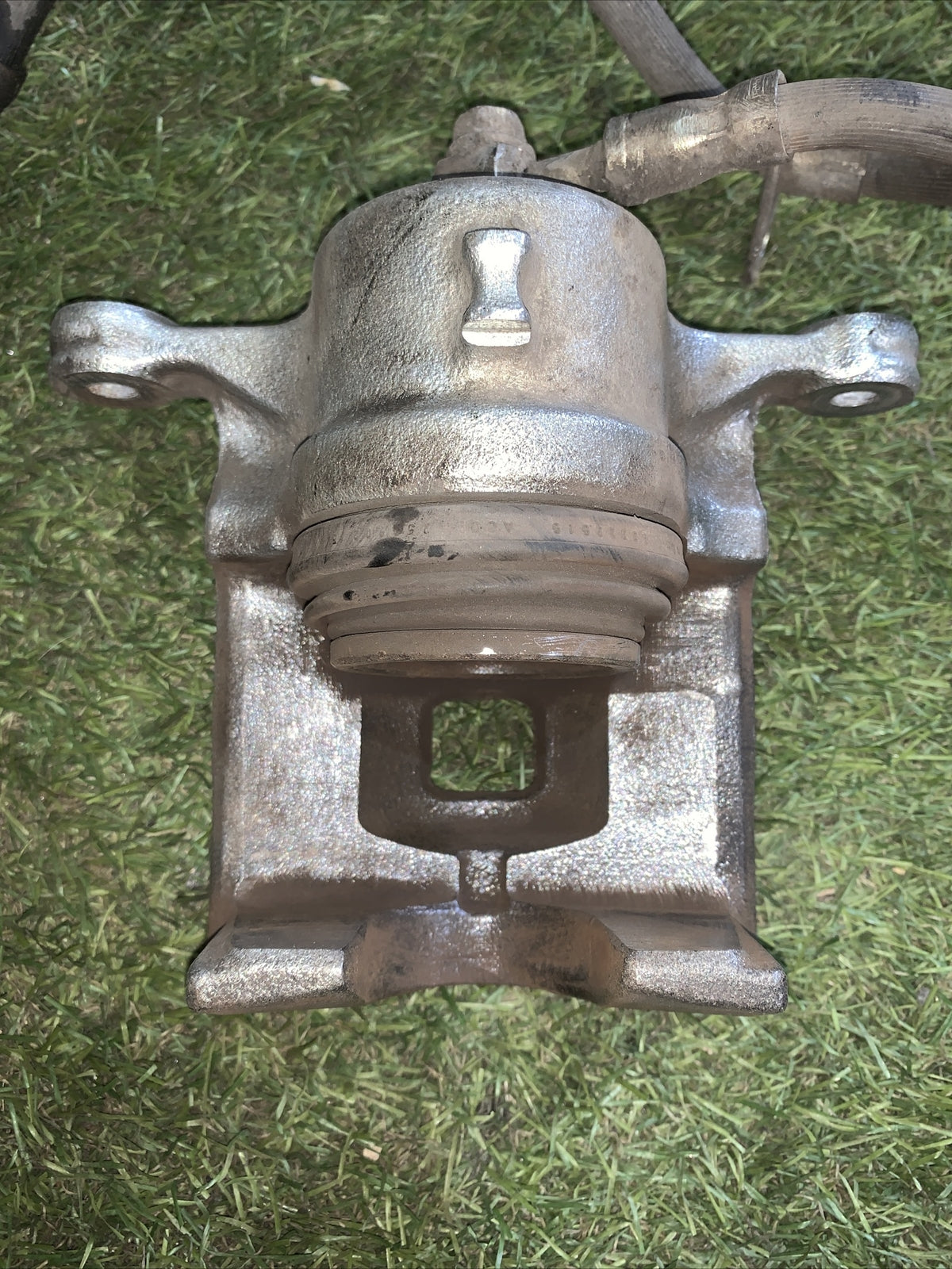 Pinza Freno Anteriore Destro Ford Fiesta 2011 1.4 Diesel 