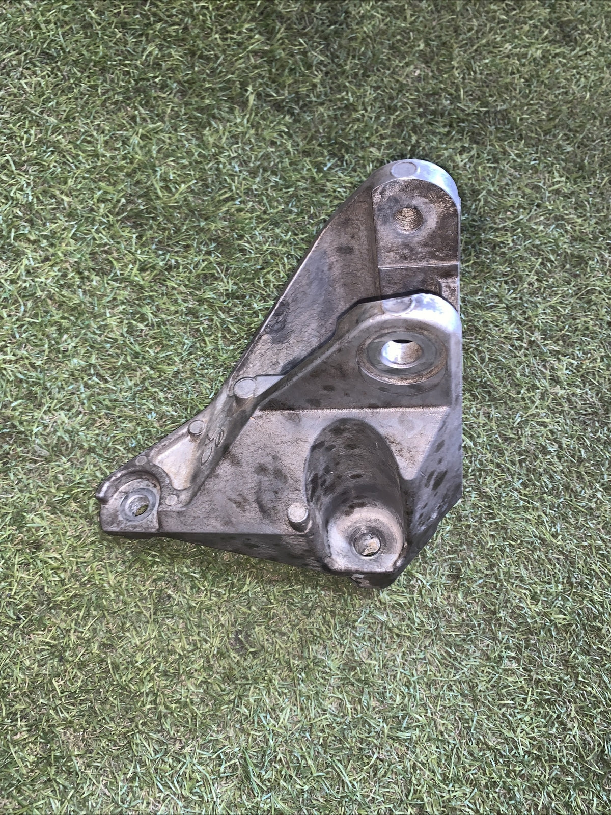 SUPPORTO MOTORE NISSAN JUKE (F15) 1.5 DCI 113321KB0A