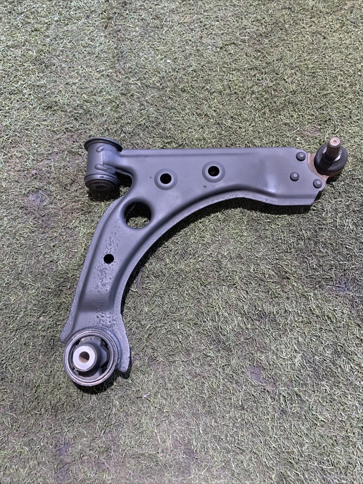 51827737 BRACCIO OSCILLANTE ANTERIORE DX LANCIA DELTA 1.6 MULTIJET (2)