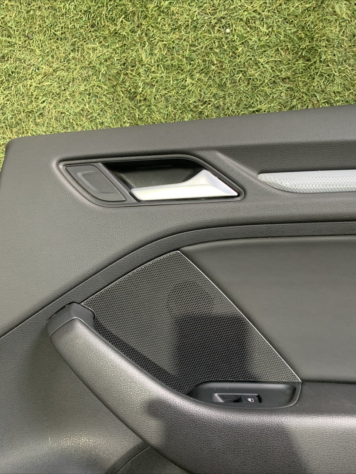 PANNELLO INTERNO PORTIERA POST DX AUDI A3 Serie (8V1) 8V4867306