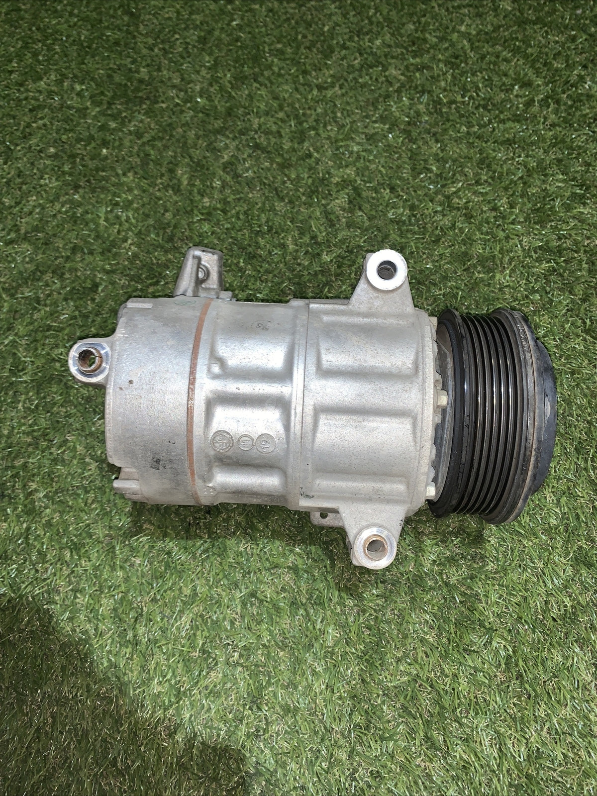 COMPRESSORE A/C FORD Fiesta 7° Serie H1BH-19D629-DA Benzina 1100